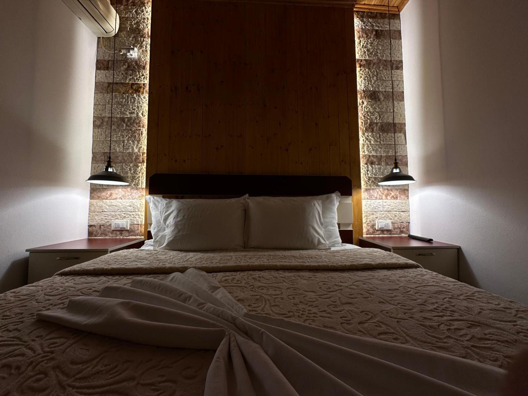 Gjirokastër "Mani Guest House" מראה חיצוני תמונה