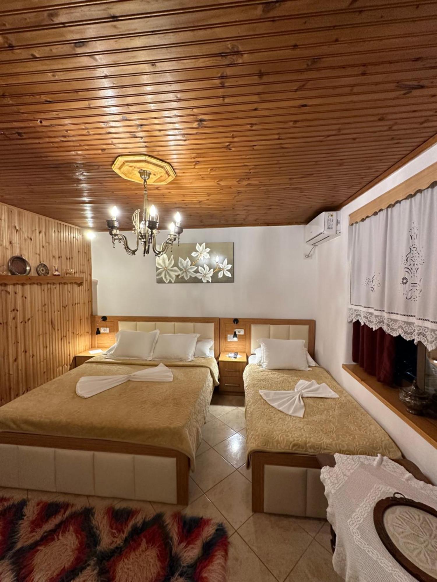 Gjirokastër "Mani Guest House" מראה חיצוני תמונה