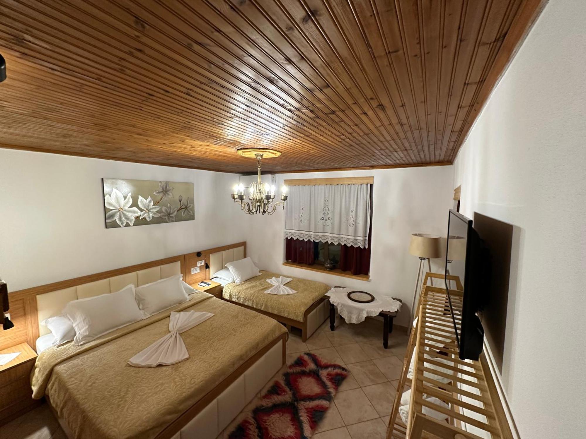 Gjirokastër "Mani Guest House" מראה חיצוני תמונה