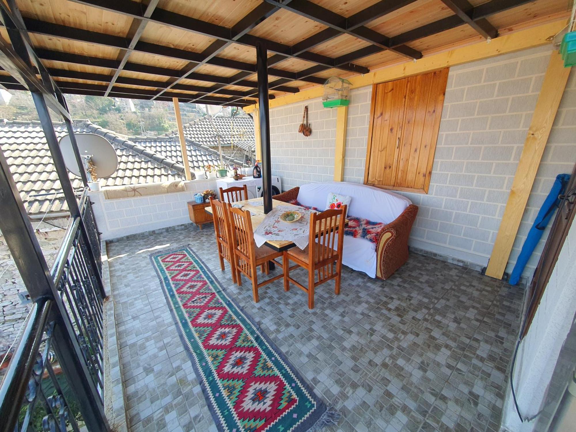 Gjirokastër "Mani Guest House" מראה חיצוני תמונה